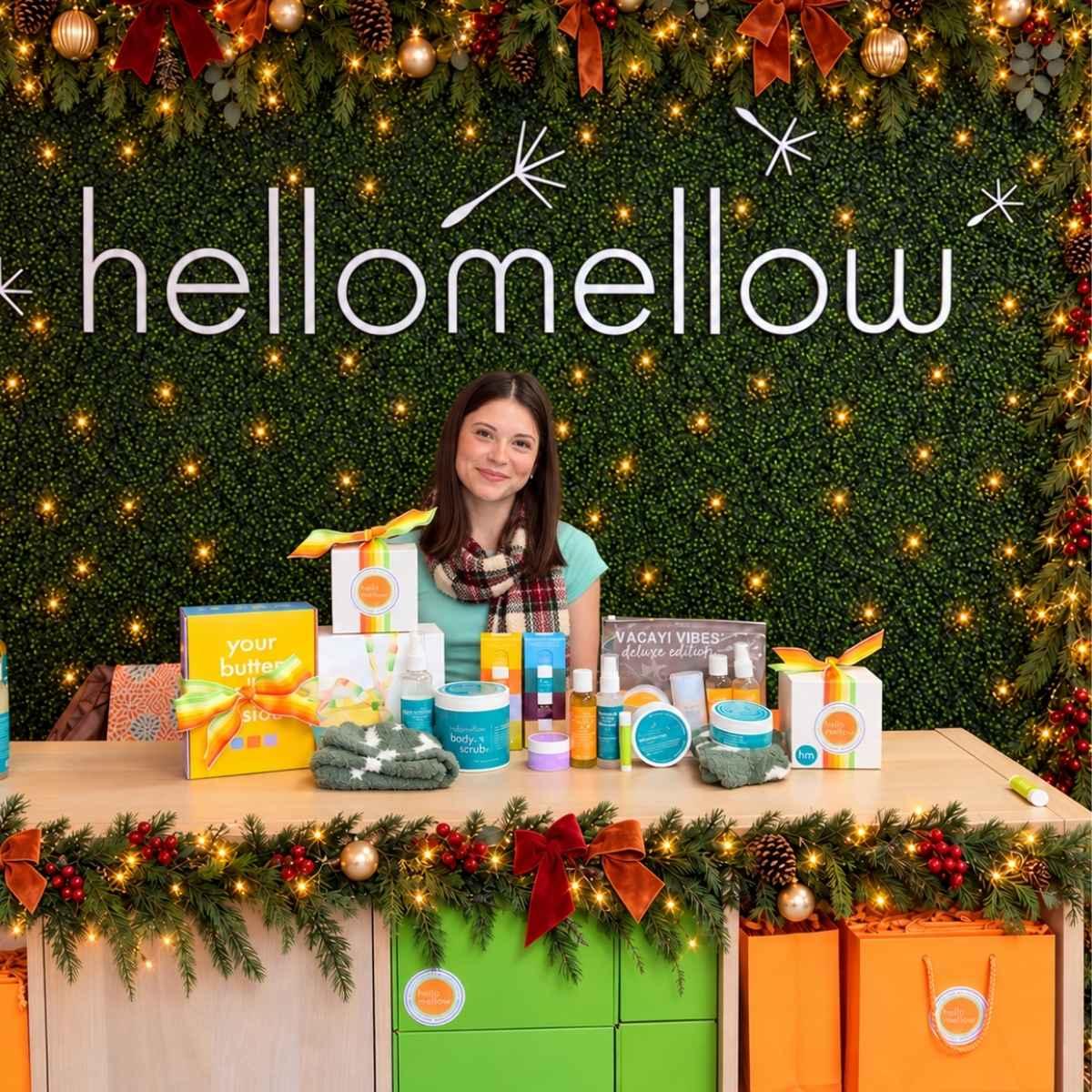 Charlie at the holiday hellomellow counter