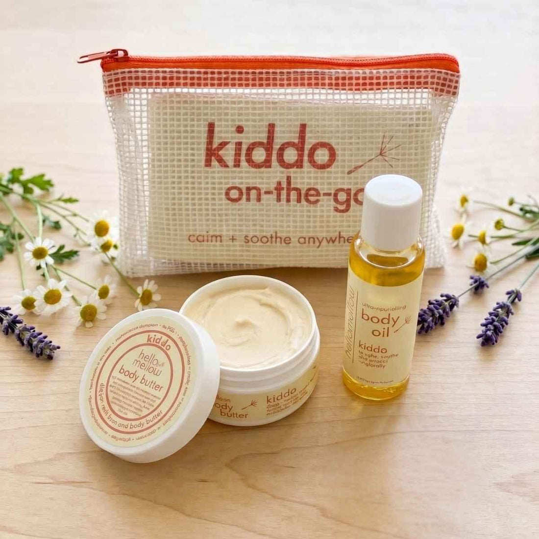 hellomellow kiddo on the go with bag