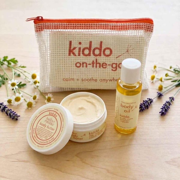 hellomellow kiddo on the go with bag
